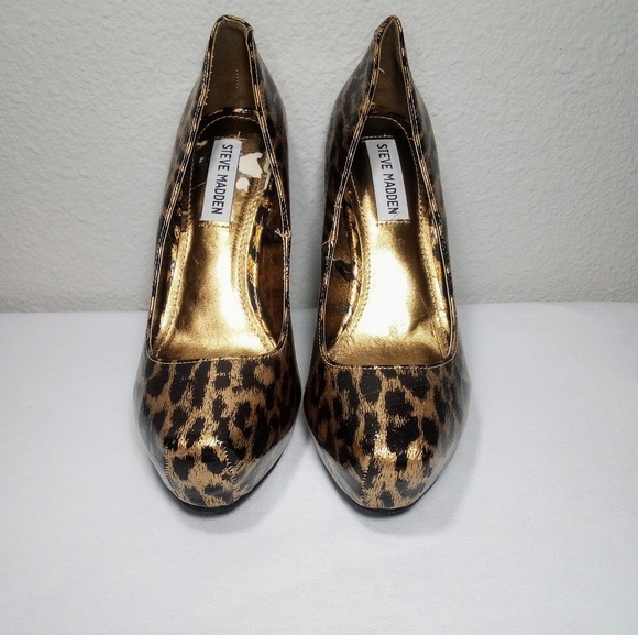 Steve Madden Women's Heels
Size 7.5 - Picture 4 of 5